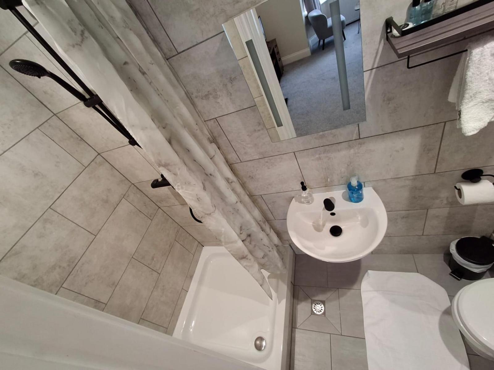 Inn By The Sea, Portsmouth - En Suite Rooms With Sea View Possible, Parking Ev 22Kw Kültér fotó