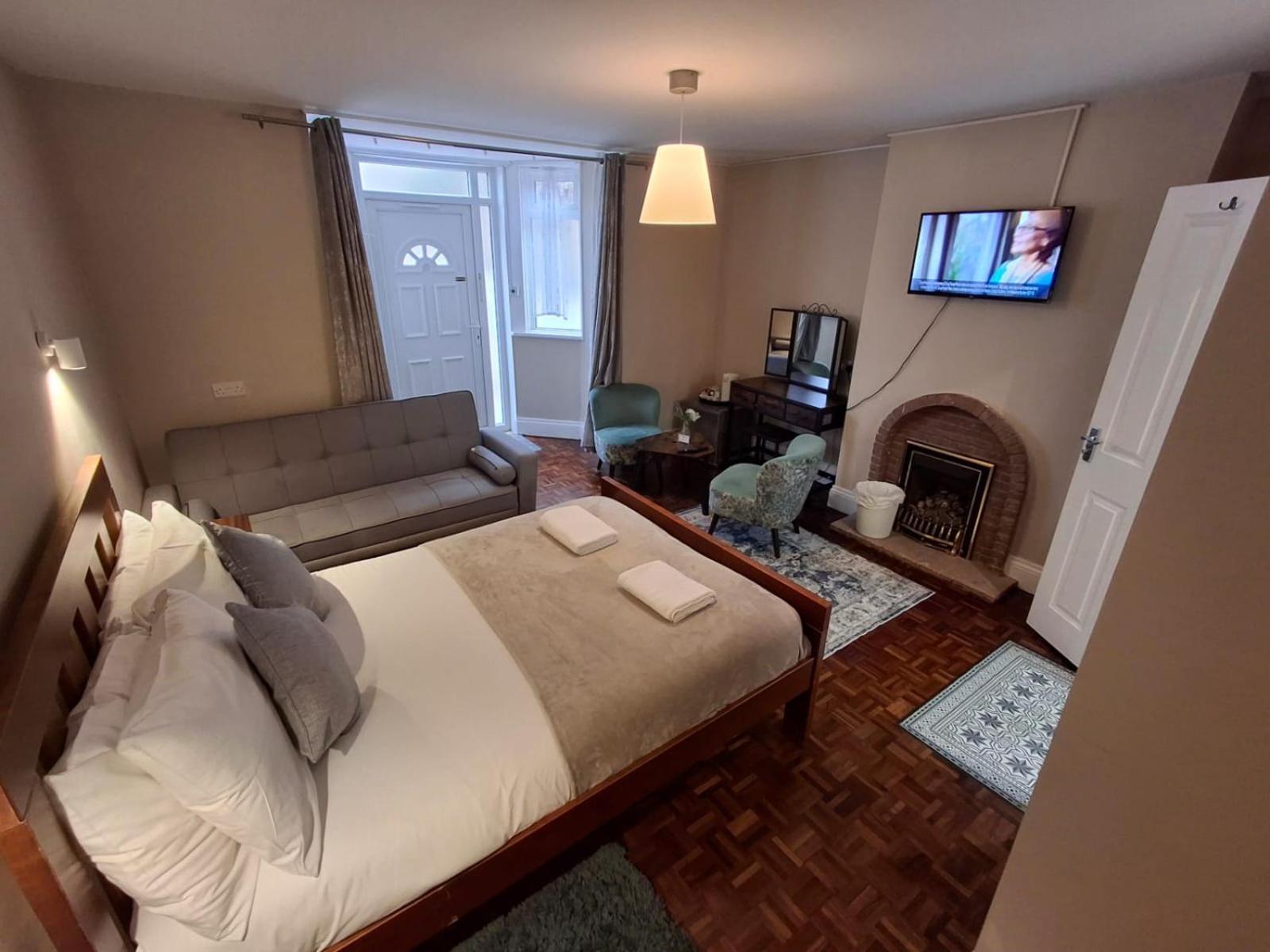 Inn By The Sea, Portsmouth - En Suite Rooms With Sea View Possible, Parking Ev 22Kw Kültér fotó