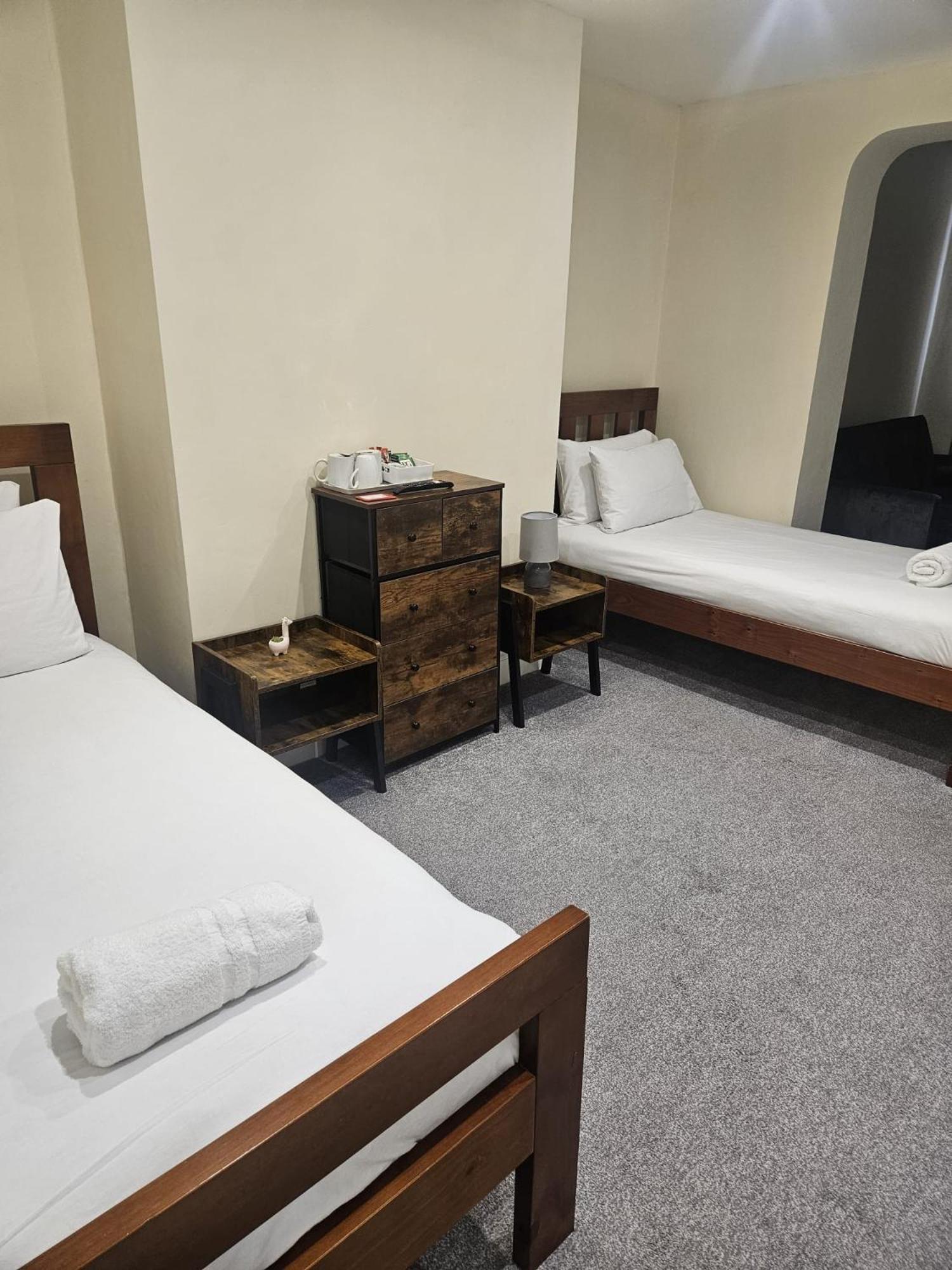 Inn By The Sea, Portsmouth - En Suite Rooms With Sea View Possible, Parking Ev 22Kw Kültér fotó